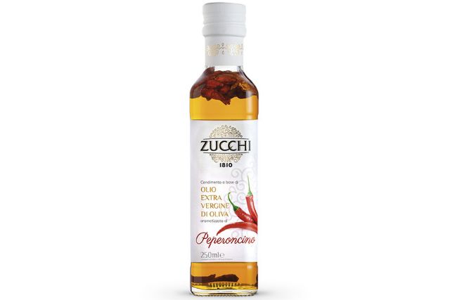 Zucchi Extra Virgin Olive Oil - Infused with Chilli (250ml) | Wholesale | Delicatezza