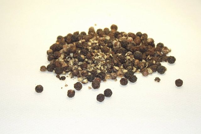 Black Pepper Cracked (1Kg) |Wholesale | Delicatezza 