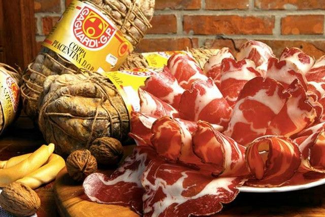 Whole Coppa Piacentina DOP Gagliardi (Avg. 1.5kg) | Delicatezza